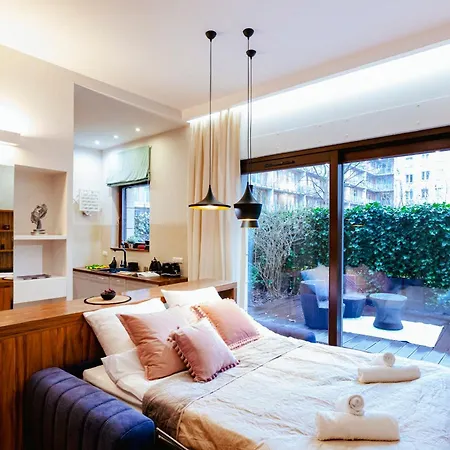 Apartmán Hoza - W Centrum, Free Parking, Ogrodek - Better *